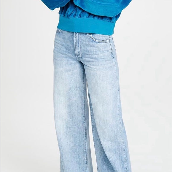 Suzie Kondi front pleat velour sweatshirt in Aegean blue. - Picture 4 of 8